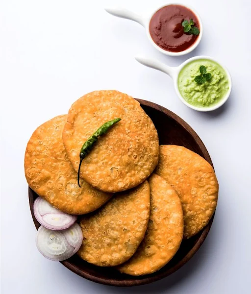 Pyaz Kachori