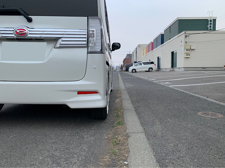 エリシオンプレステージのtwo7  car maintenance・やりすぎない美学・IDEAL・タントカスタムla600sに関するカスタム事例の投稿画像5枚目