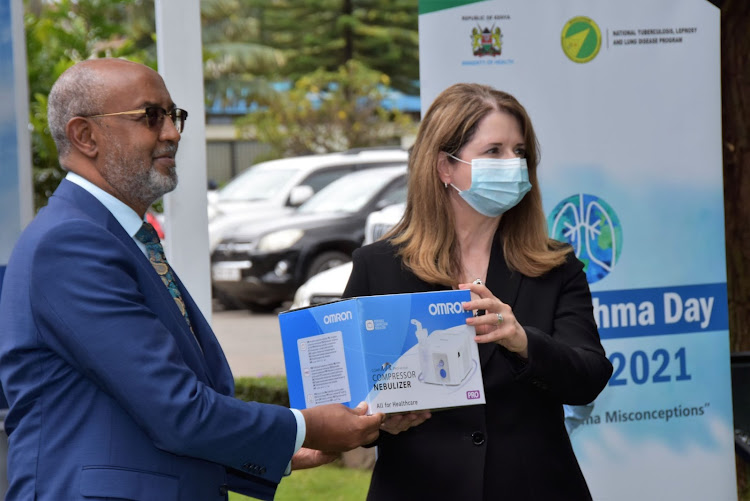 Health CAS Dr. Rashid Aman receives a donation of nebulizer units from the AstraZeneca led by Barbara Nel, the Company President for the African cluster at the Kenyatta National Hospital on May 5, 2021