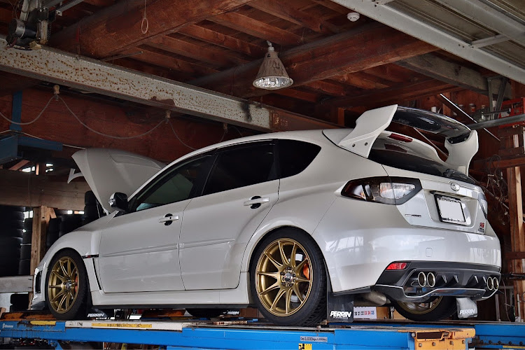 インプレッサ ハッチバックのインプレッサWRXSTI・お盆休み・GRBインプレッサ・熱中症に気をつけて!!に関するカスタム事例の投稿画像2枚目