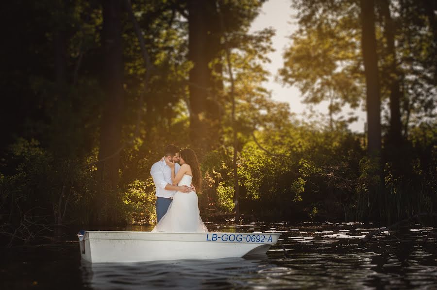 Photographe de mariage Marcin Bogulewski (galeriaobrazu). Photo du 7 novembre 2017