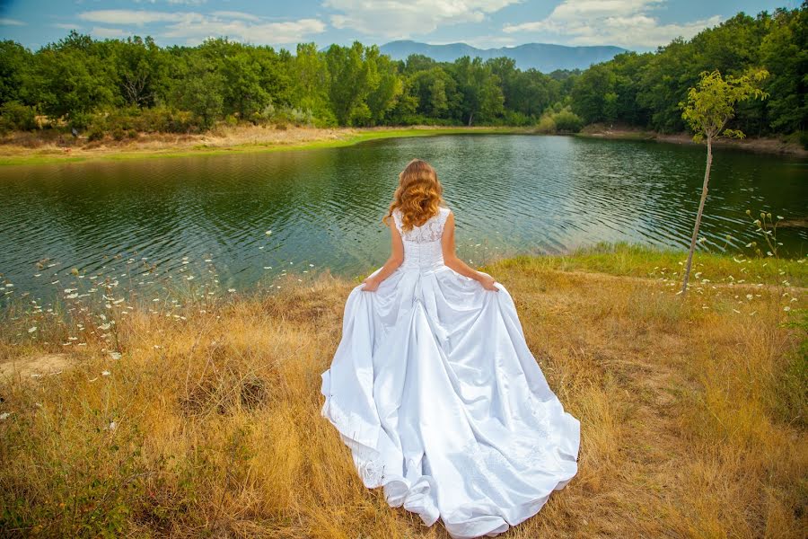 Svatební fotograf Tedi Arifi (arifi). Fotografie z 17.srpna 2015