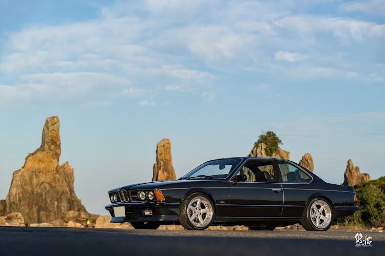 M6のbmw・BMW M6・BMW E24・橋杭岩に関するカスタム事例の投稿画像2枚目