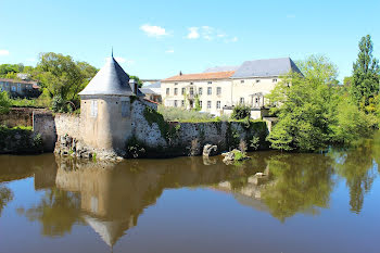 maison à L'Isle-Jourdain (86)