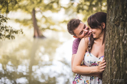 Svadobný fotograf Ádám Bencsik (bencsikadam). Fotografia publikovaná 14. mája 2019