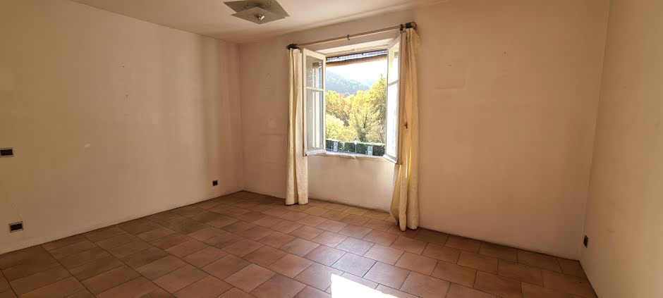 Vente maison 4 pièces 106 m² à Fontaine-de-Vaucluse (84800), 206 000 €