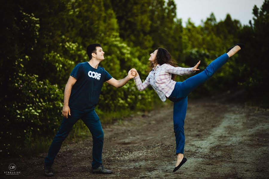 Fotógrafo de casamento Dmitriy Strelchuk (strelciuc). Foto de 26 de setembro 2016