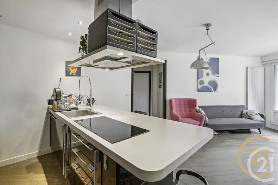 Vente appartement 3 pièces 55.03 m² à Paris 18ème (75018), 529 000 €