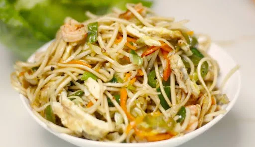 Hakka Double Paneer Noodles