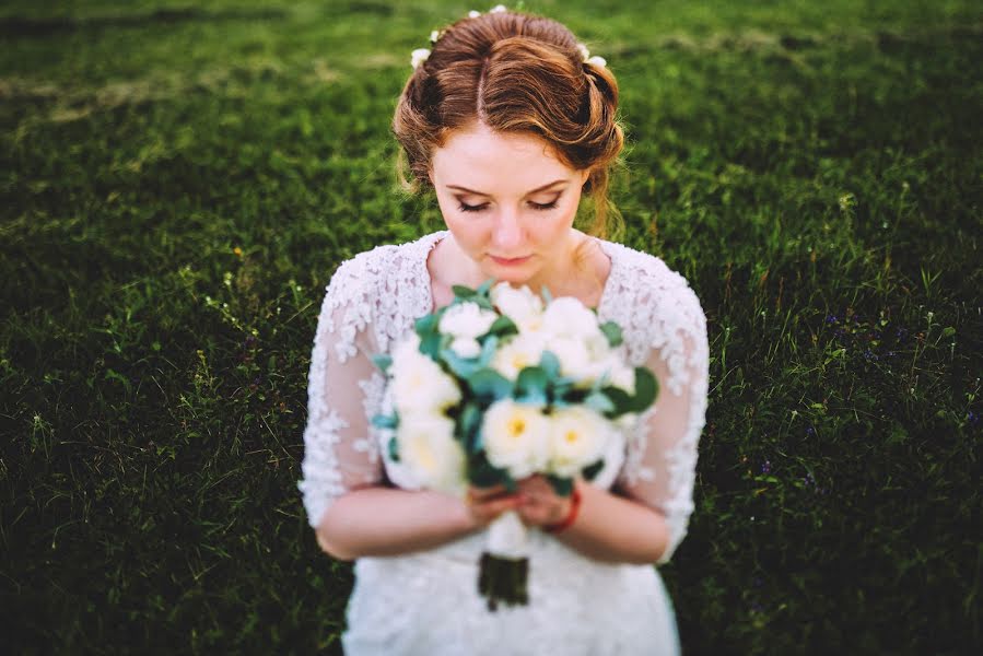 Fotografo di matrimoni Zhenya Garton (garton). Foto del 9 luglio 2014