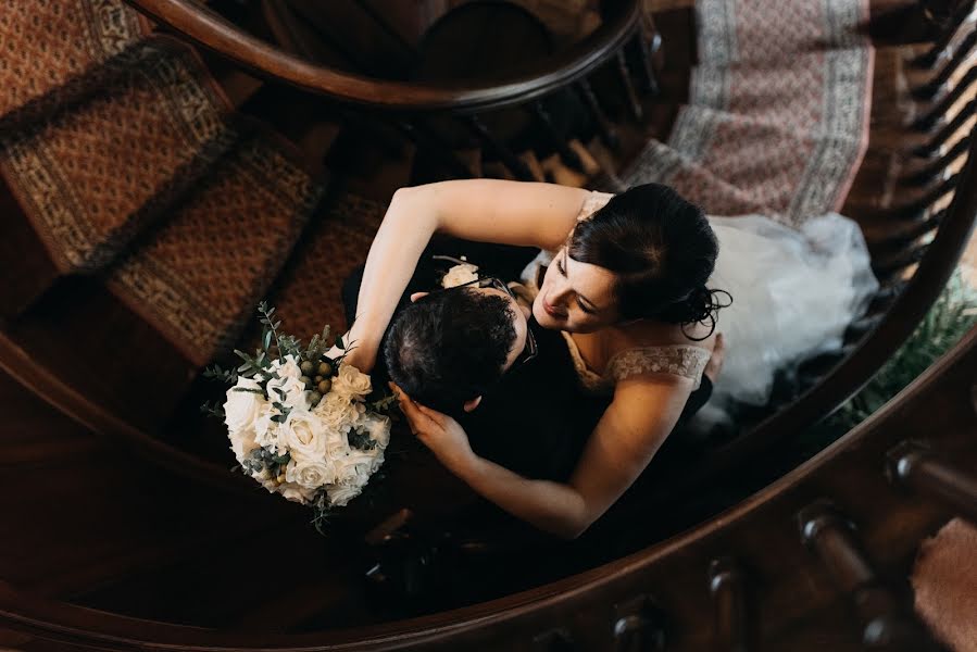 Fotografo di matrimoni Emma Davidson (emmadavidson). Foto del 28 aprile 2019