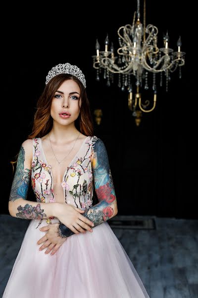 Wedding photographer Irina Tomilova (tomilova). Photo of 20 June 2019