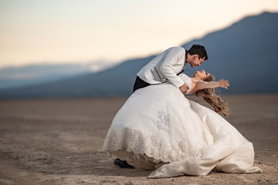 Fotografo di matrimoni Jonathan Solorzano (jonasolorzano). Foto del 10 novembre 2023