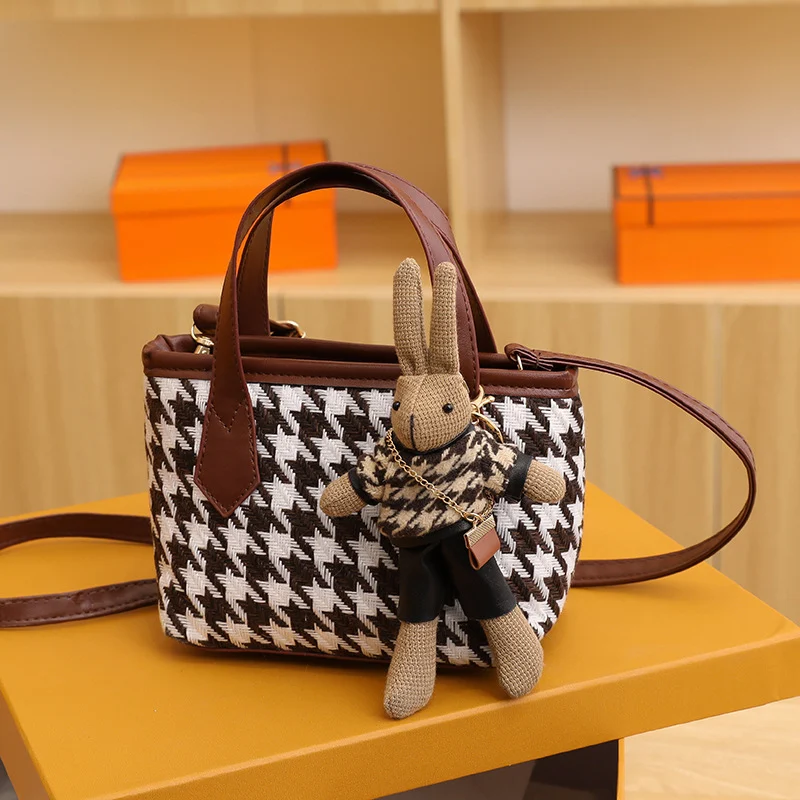 Petits Sacs Populaires Femme Automne Tides Sac à Main Élégant et Pratique Parfait pour Toutes les Occasions Confort et Style au Quotidien Indispensable