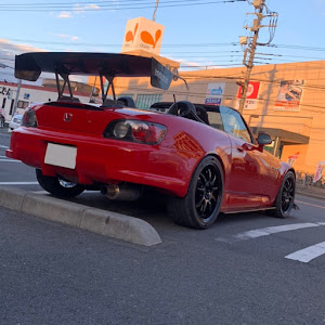 S2000