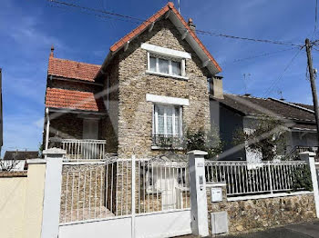 maison à Combs-la-Ville (77)