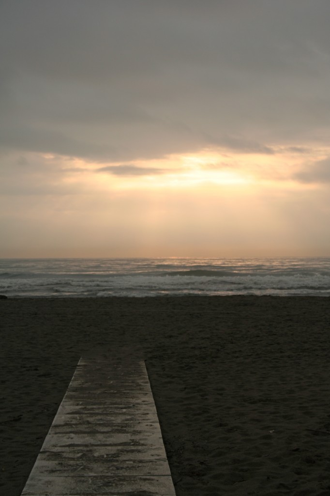 La spiaggia dal tramonto di angelo-1979