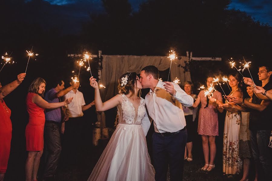 Photographe de mariage Yuliya Savvateeva (savvateevajulia). Photo du 22 juillet 2018