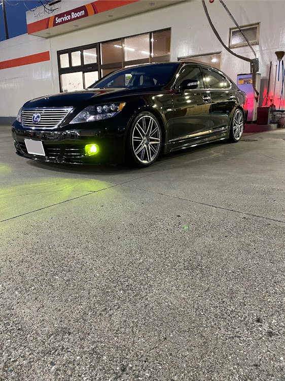 LSの熊本・LS600hl・雪☃️？・ヌルテカしか勝たん❗️に関するカスタム事例の投稿画像4枚目