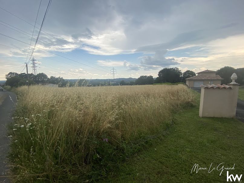 Vente terrain  2572 m² à Castres (81100), 57 000 €