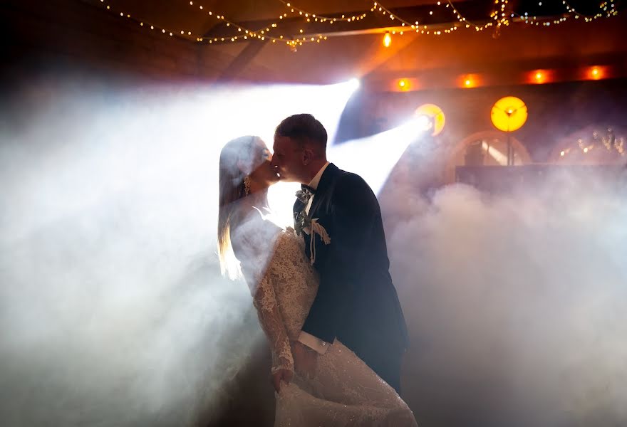 Fotógrafo de casamento Barbara Ciężadło (bapacifoto). Foto de 23 de agosto 2021