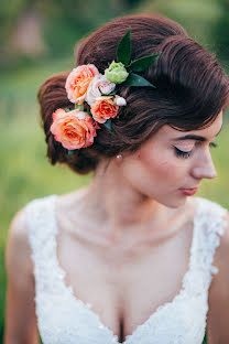 Fotógrafo de casamento Andrey Kharchenko (andrey84). Foto de 1 de julho 2015