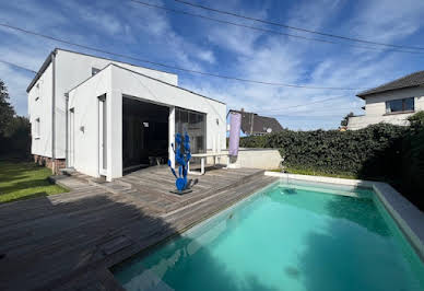 Maison avec jardin et terrasse 10