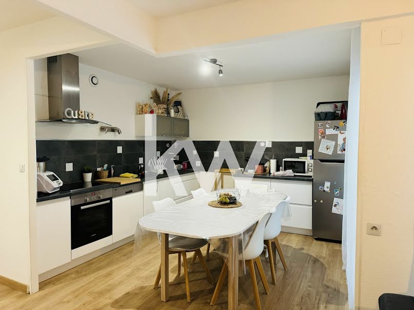 Vente appartement 3 pièces 55 m² à Nimes (30000), 185 000 €