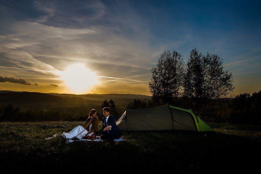 Fotograf ślubny Adrian Siwulec (siwulec). Zdjęcie z 5 października 2018