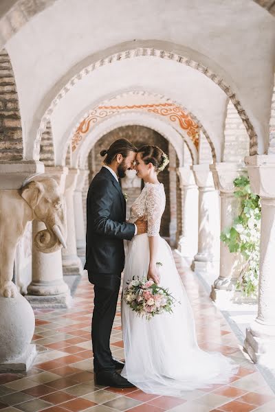 Fotógrafo de casamento Zsuzsanna Csörgő (zsukaphoto). Foto de 15 de agosto 2019