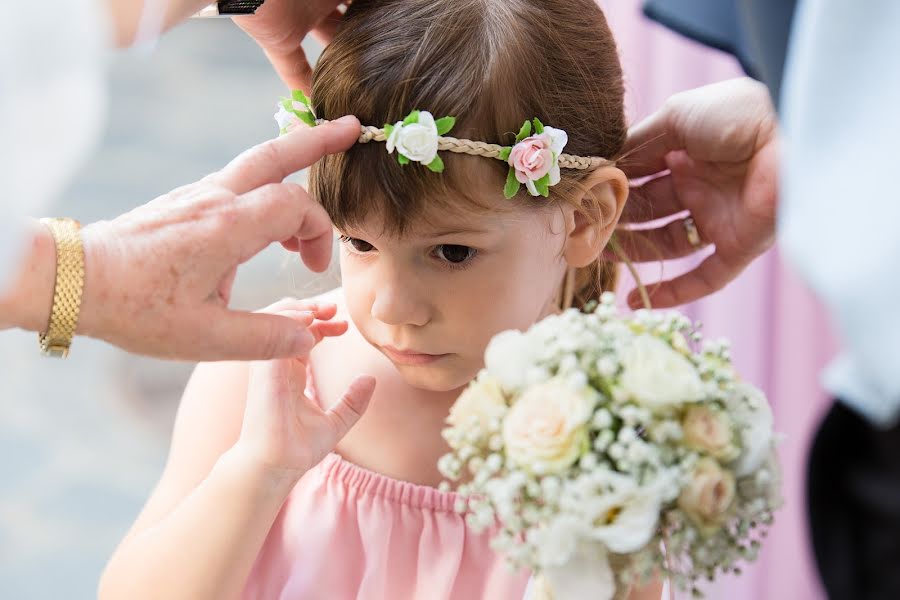 Wedding photographer Adrián Szabó (adrinszab). Photo of 26 July 2017