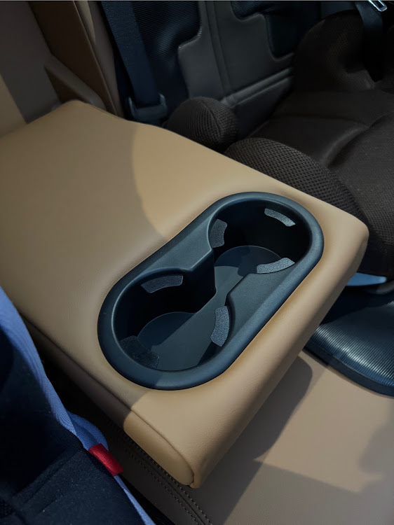 CX-60のカスタム内装編・ちょっとずつ進行中に関するカスタム事例の投稿画像1枚目