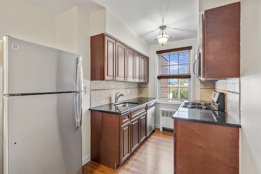 Apartment 5