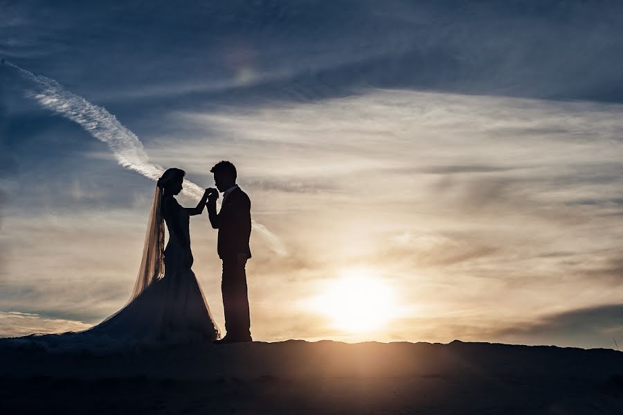 Fotógrafo de casamento Artem Likharev (katakaha). Foto de 9 de março 2019