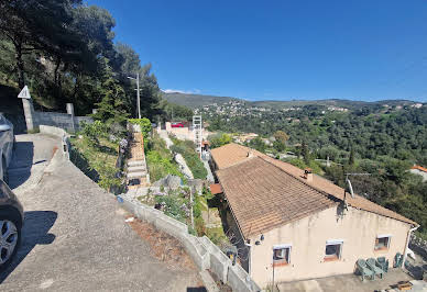 House with terrace 1