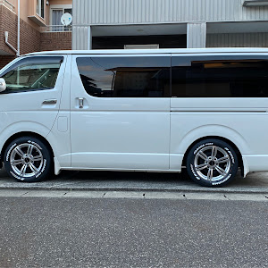 ハイエースバン KDH206V