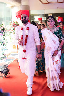 Wedding photographer Mandar Raut (shadesoflove). Photo of 11 March 2020