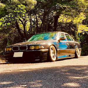 7シリーズ E38