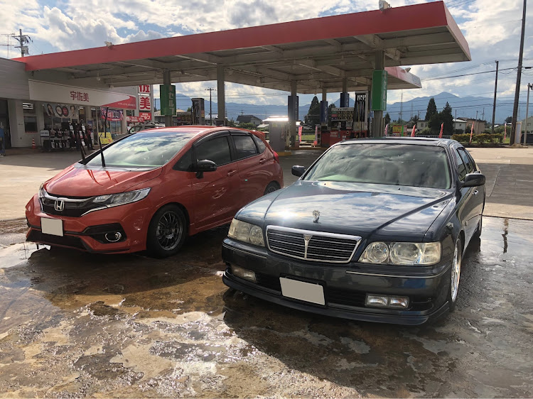 シーマの洗車・FHY33・GK5・シーマ・フィットRSに関するカスタム事例の投稿画像1枚目
