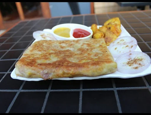 Mutton Mughlai Paratha