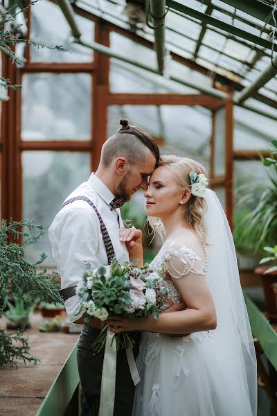 Fotógrafo de casamento Tatyana Kizina (tkizina). Foto de 12 de fevereiro 2020