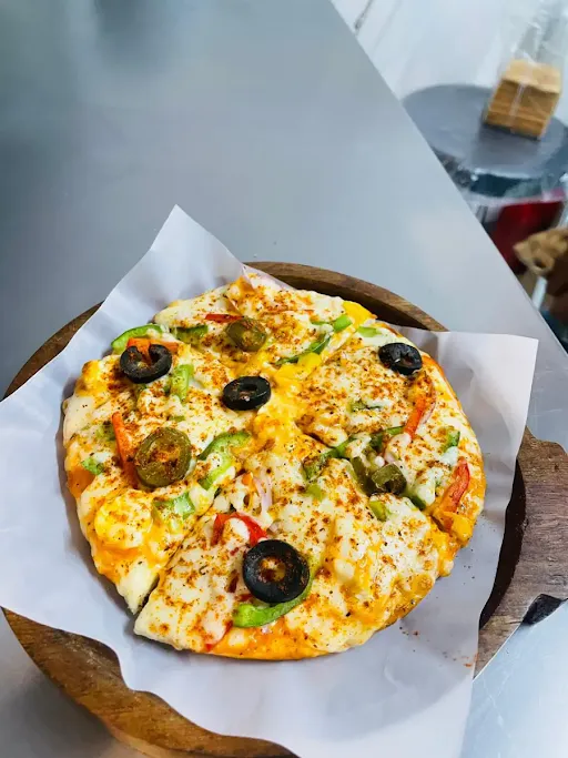 Peri Peri Paneer Pizza