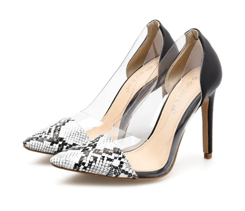 Escarpins transparents à imprimé serpent pour femmes, l'élégance et la modernité à vos pieds, parfaits pour toutes occasions.
