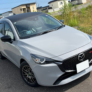 MAZDA2 DJLFS