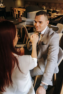 Fotografo di matrimoni Snezhanna Sevastyanova (snezhanovaphoto). Foto del 31 ottobre 2019