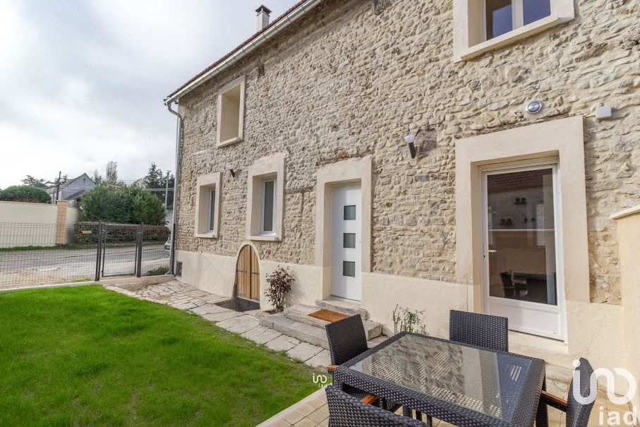 Vente maison 5 pièces 130 m² à Maule (78580), 385 000 €