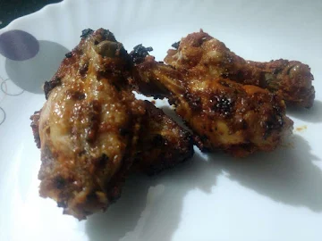 Monty's Chicken Wings photo 