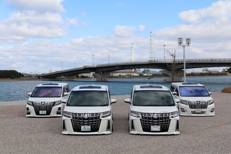 アルファードのAspect Lowness・furafactory・復活祭・玉島ハーバーアイランド・純ベタに関するカスタム事例の投稿画像13枚目