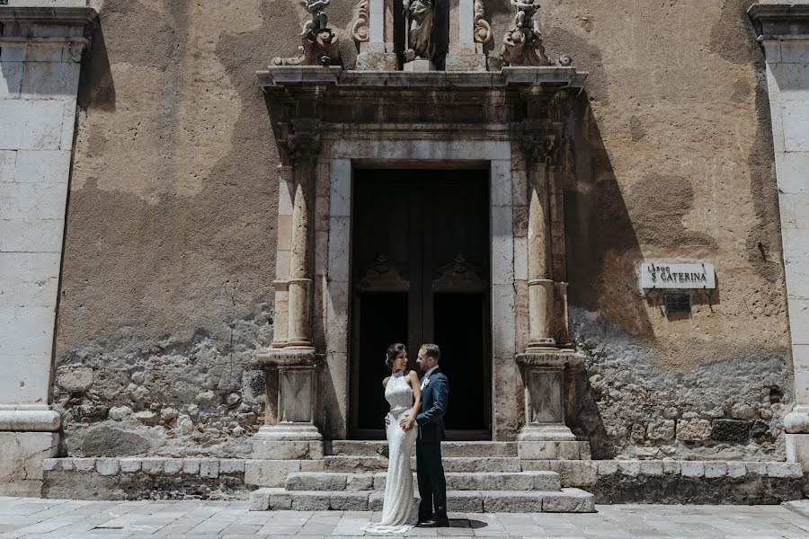 Jurufoto perkahwinan Federico Tomasello (fe88toma11). Foto pada 19 April 2023