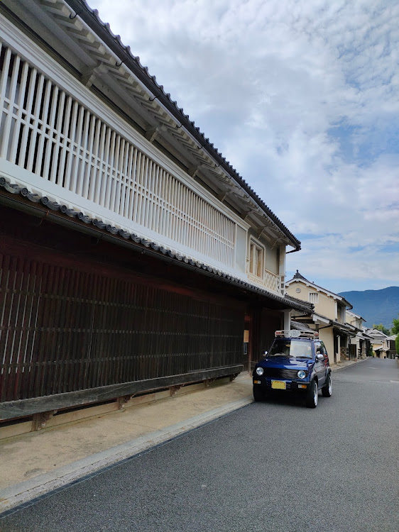 パジェロミニのパジェロミニとお散歩・あなたのテールは？・レトロな雰囲気・内子の町並みに関するカスタム事例の投稿画像3枚目